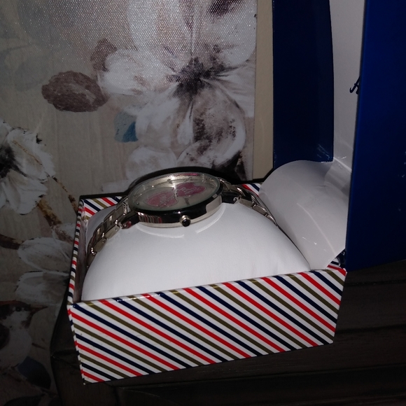 🔥$10 DEAL🔥Aeropostale watch NIB - Picture 6 of 6